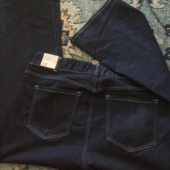 NWT Lane Bryant Tummy Panel HighRise Bootcut Jeans - Picture 5 of 9